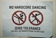 NO HARDCORE DANCING