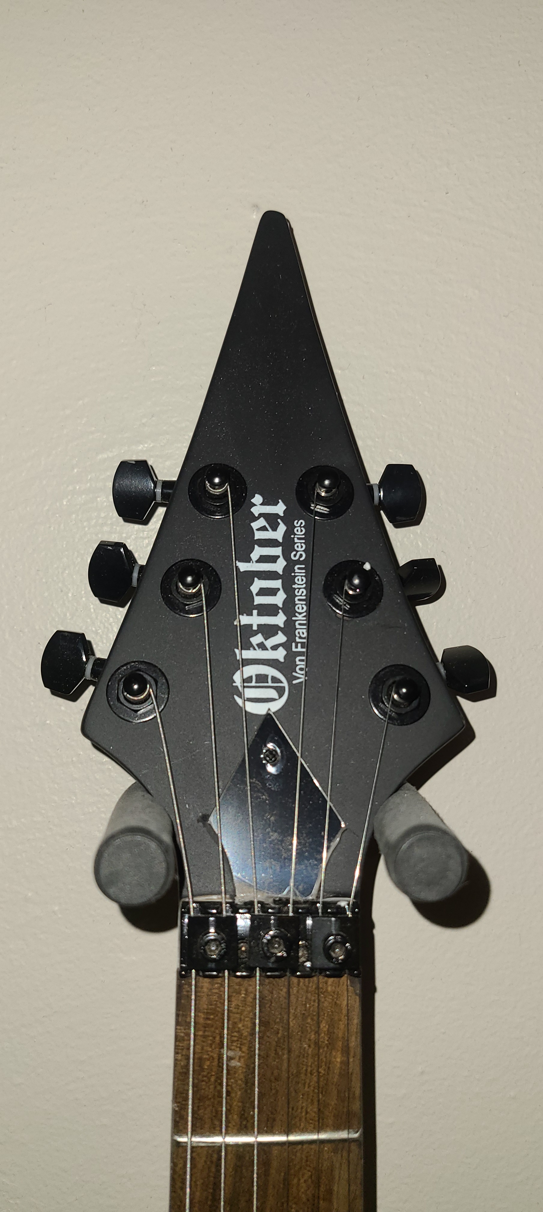 My Guitars | The Annihilator Guitar | World (and Lunar) Domination
