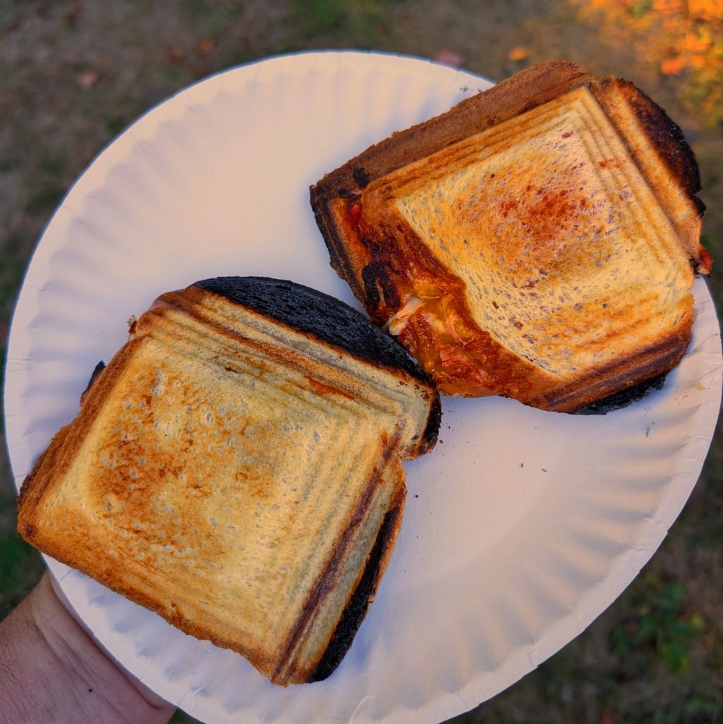 Mountain Pies (Pizza & Italian Sub)